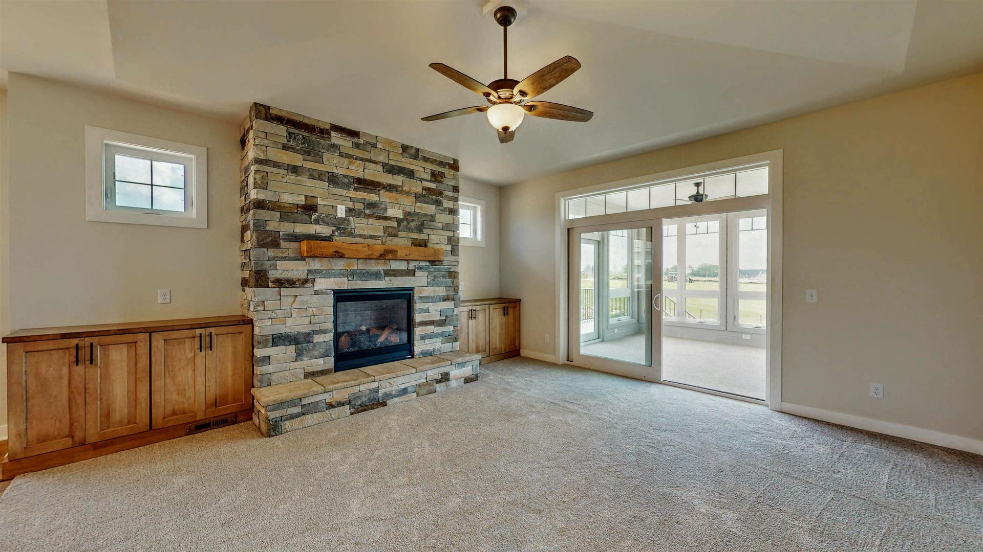 730 E Reinel Street, Jefferson, WI 53549-2085