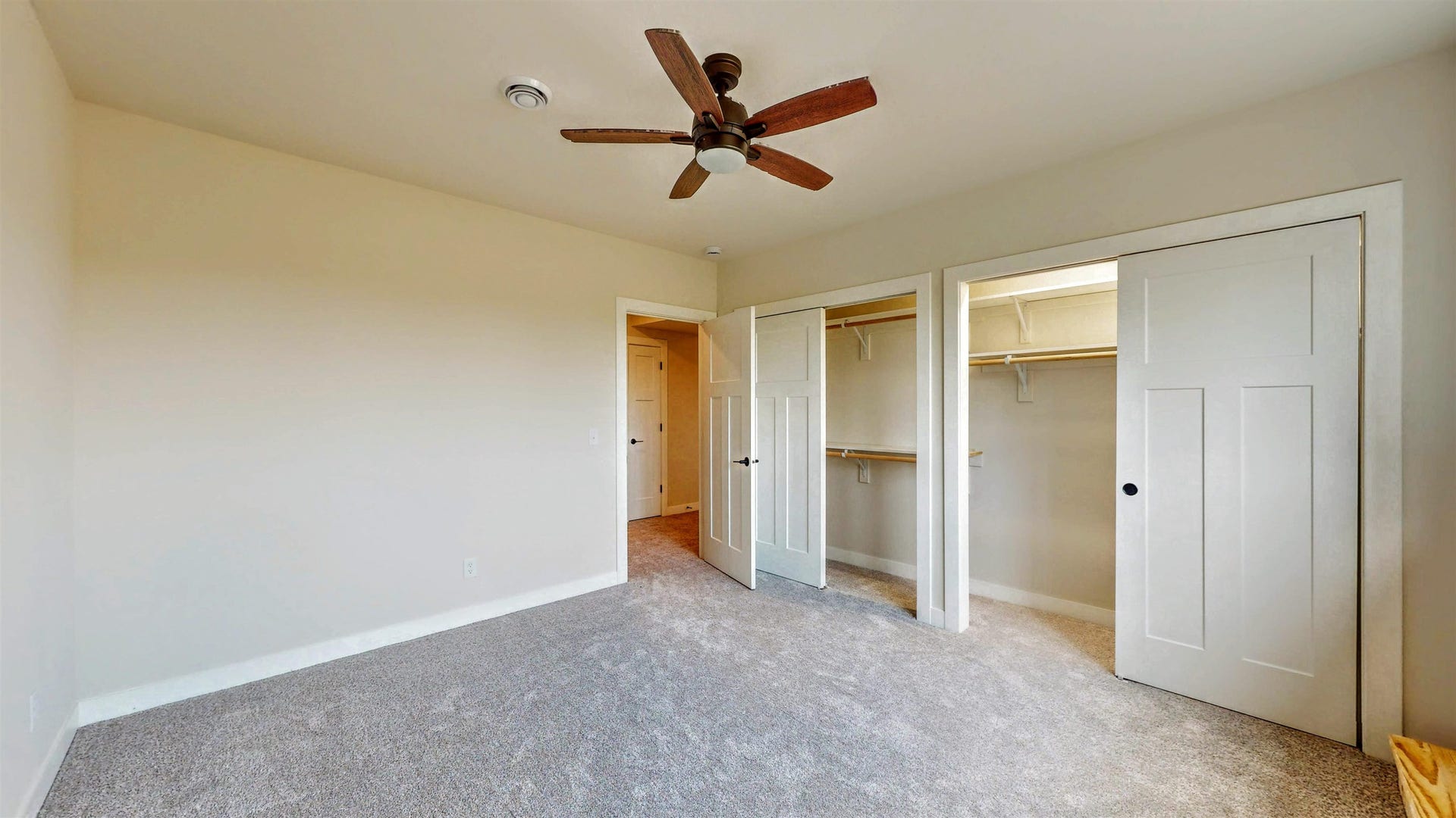 730 E Reinel Street, Jefferson, WI 53549-2085