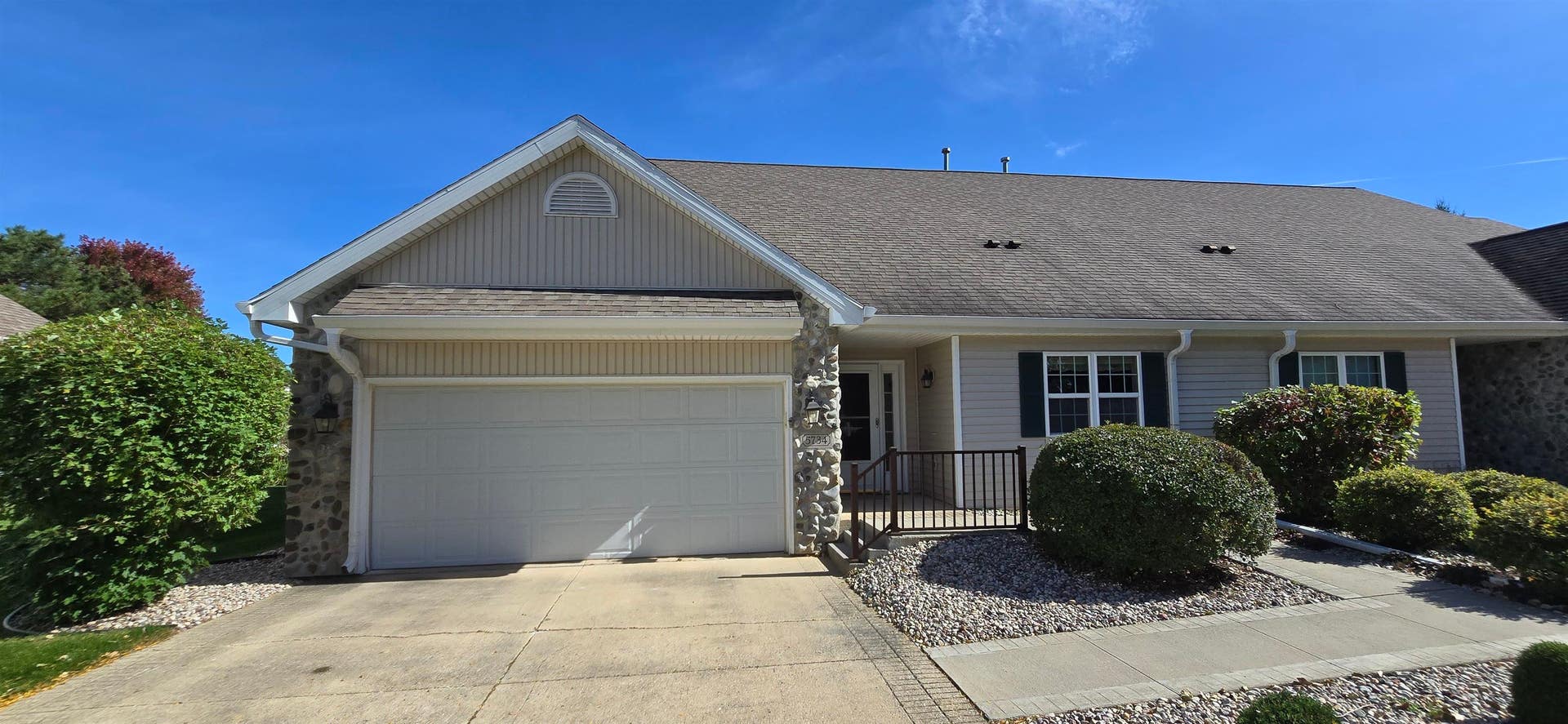 5734 Enchanted View Lane, #13, Westport, WI 53597-9005