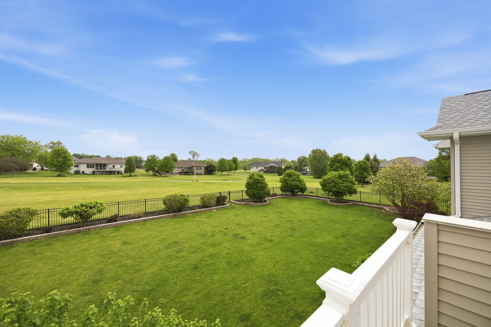 323 Wileman Drive, Edgerton, WI 53534