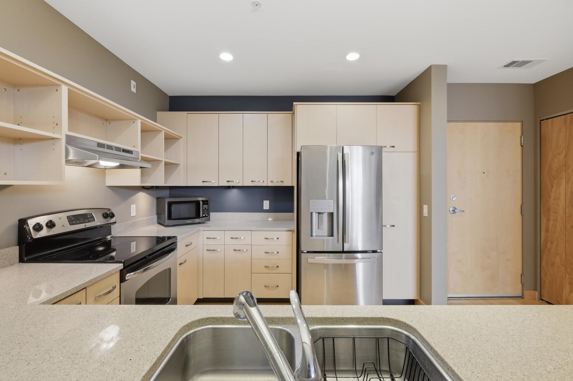309 W Washington Avenue, #412, Madison, WI 53703