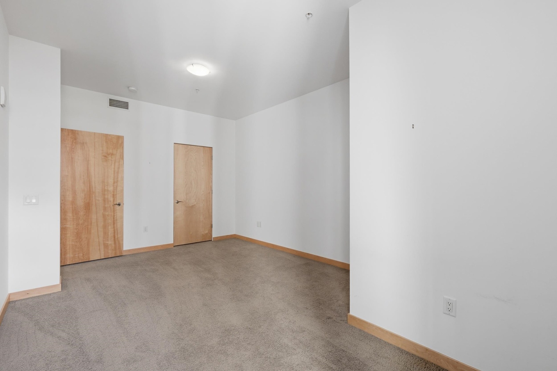 309 W Washington Avenue, #412, Madison, WI 53703