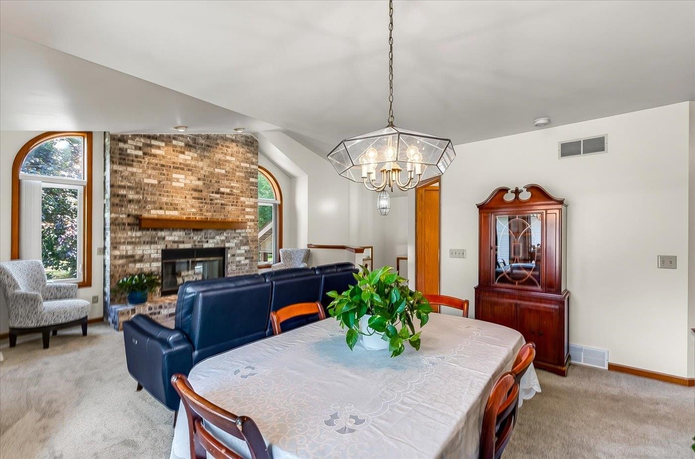 10 Maple View Court, Madison, WI 53719