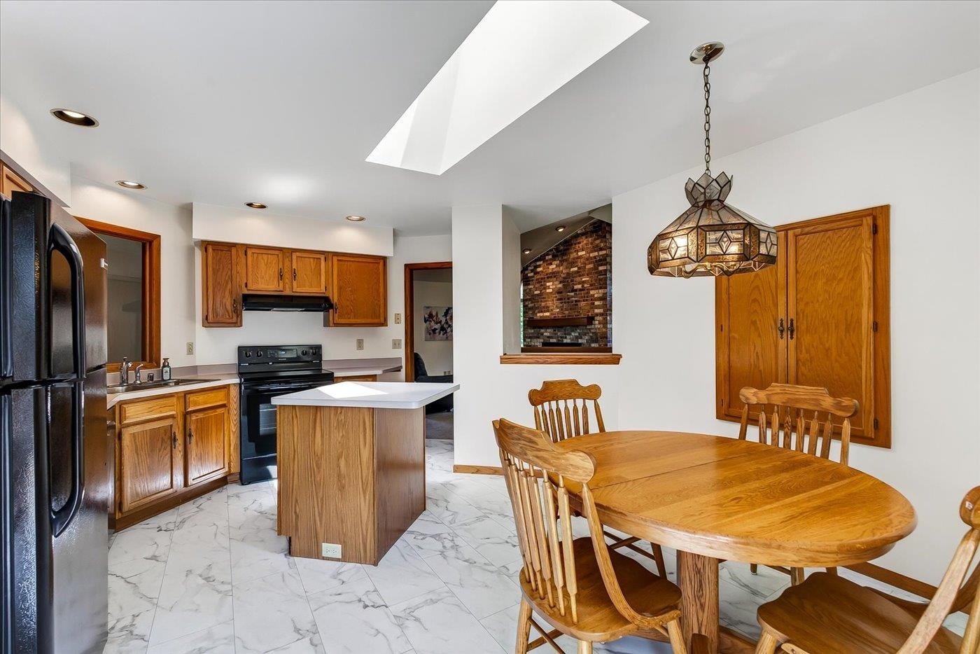 10 Maple View Court, Madison, WI 53719