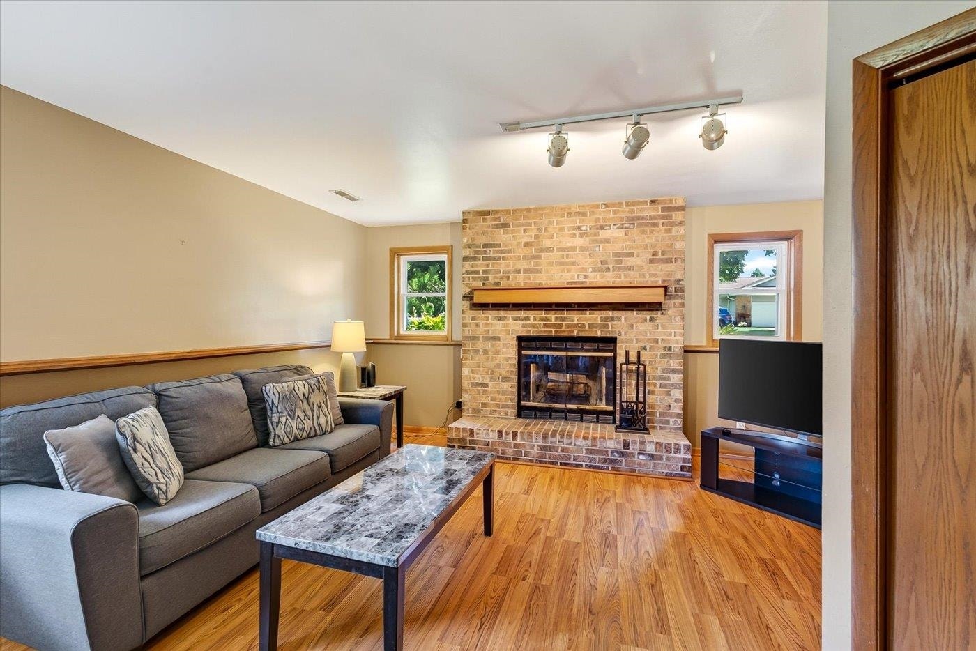 10 Maple View Court, Madison, WI 53719