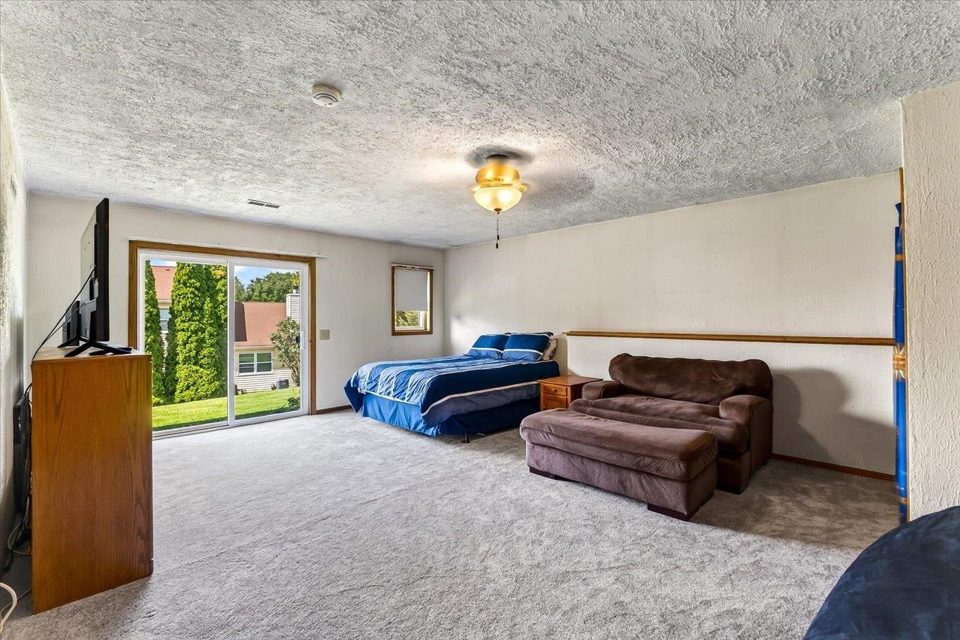 10 Maple View Court, Madison, WI 53719