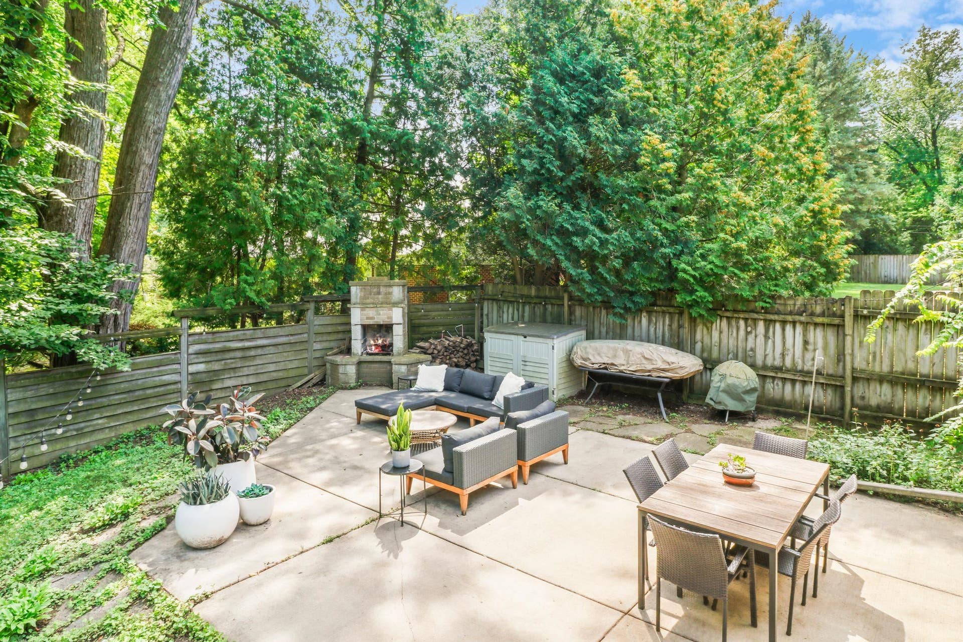 5457 Lake Mendota Drive, Madison, WI 53705
