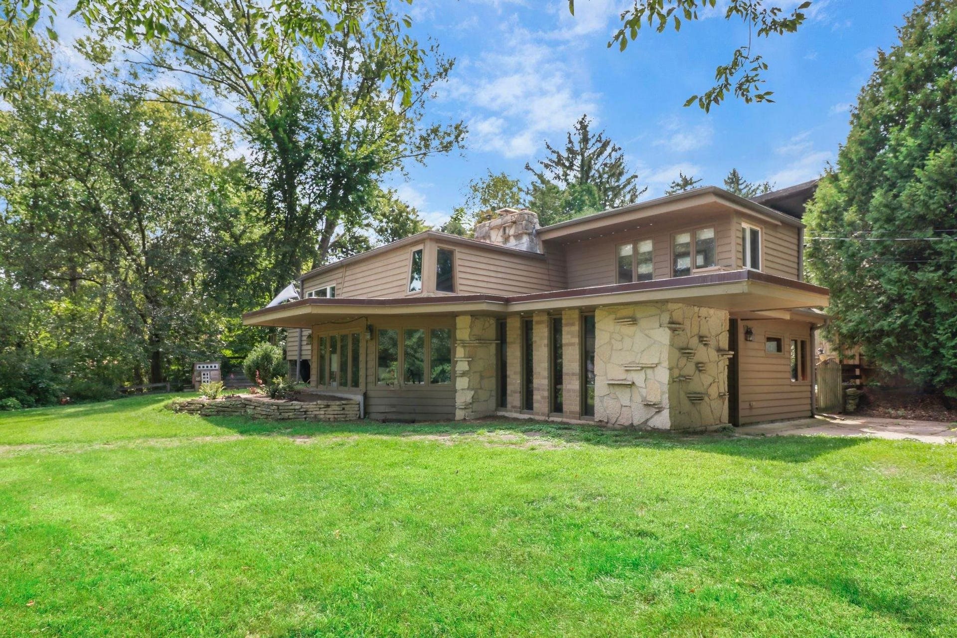5457 Lake Mendota Drive, Madison, WI 53705