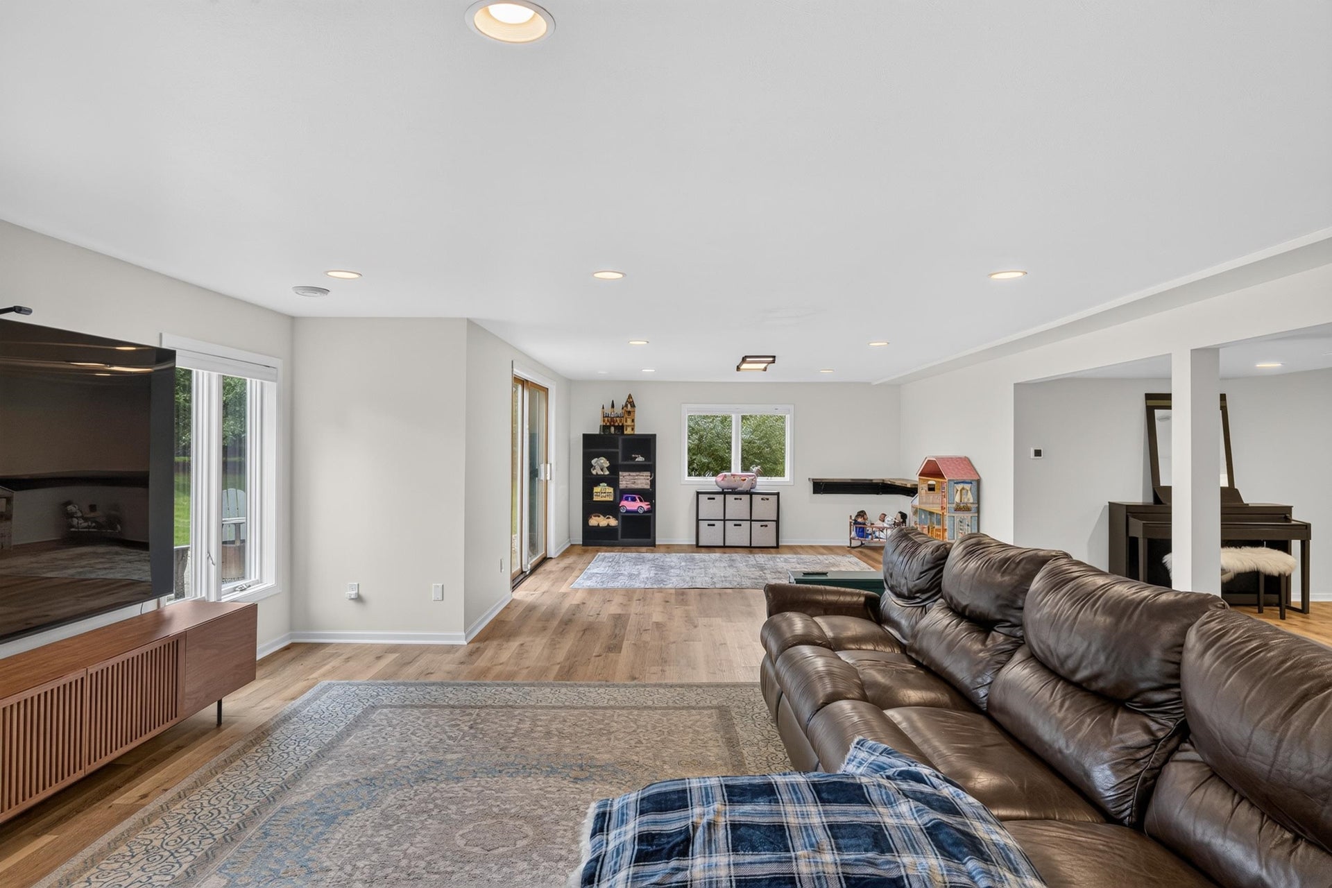7744 Pamela Circle, Middleton, WI 53593