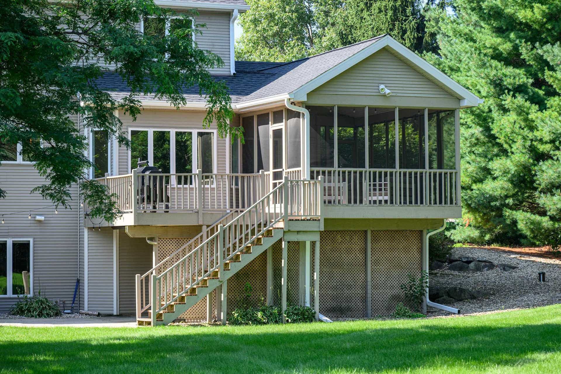 7744 Pamela Circle, Middleton, WI 53593