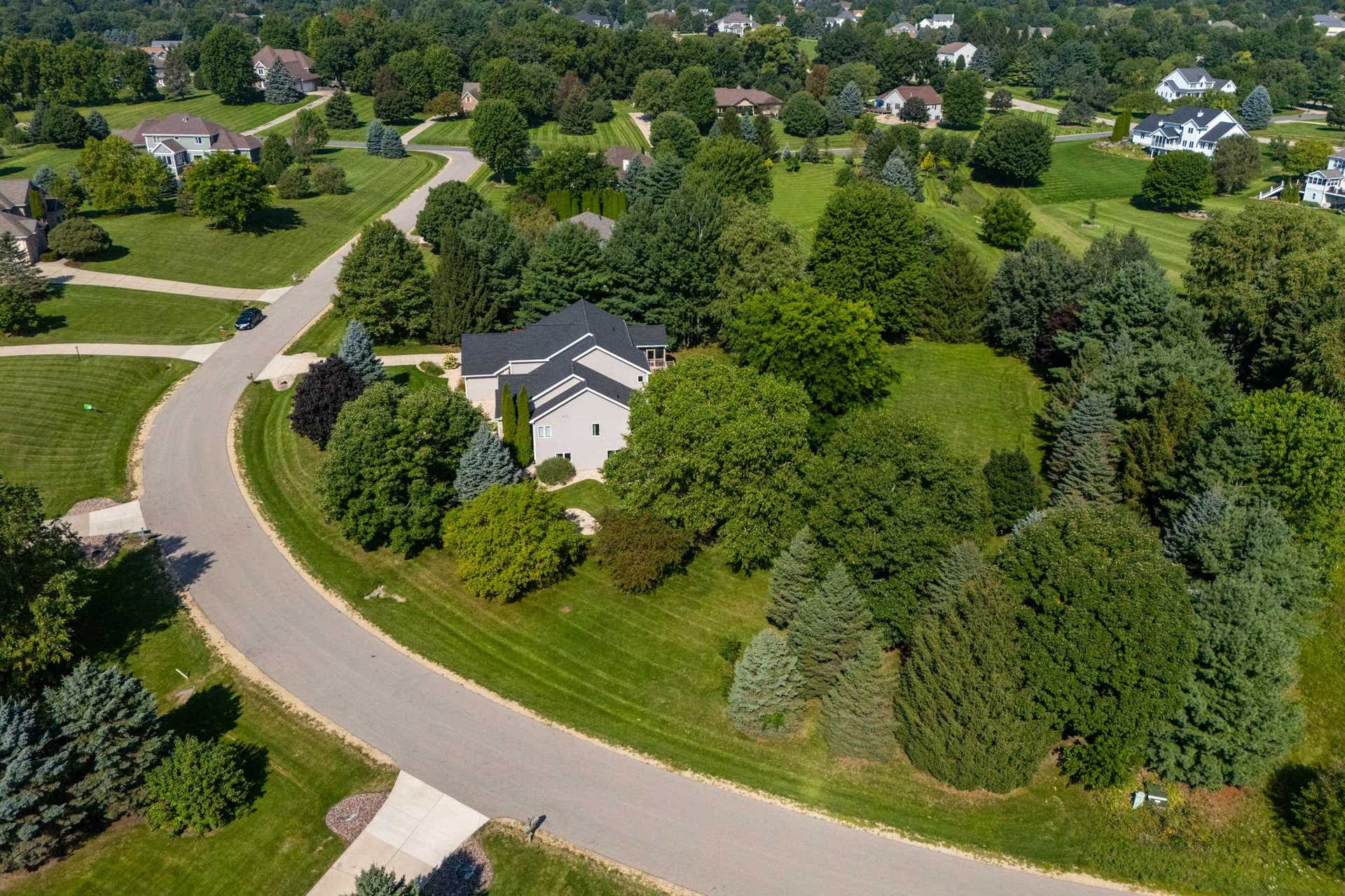 7744 Pamela Circle, Middleton, WI 53593