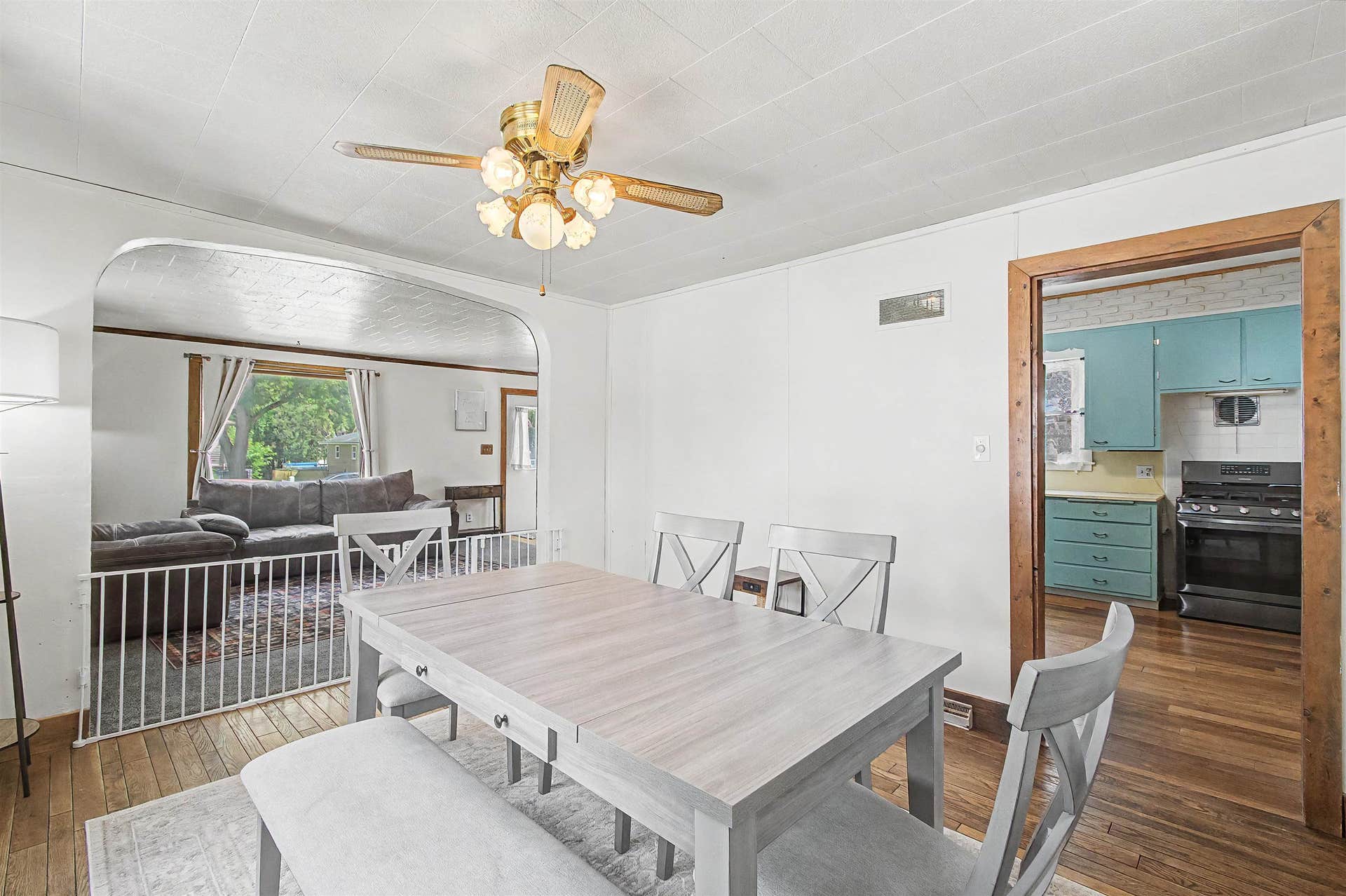 405 Jackson Street, Fort Atkinson, WI 53538-2752