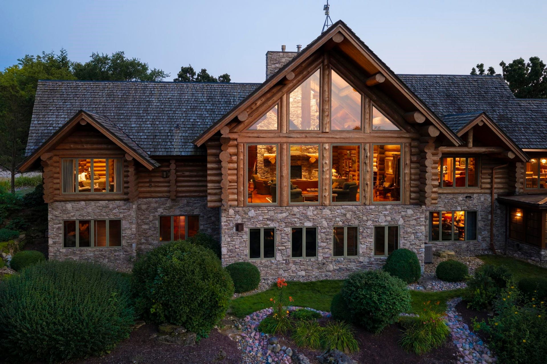 5750 County Road Z, Wyoming, WI 53588