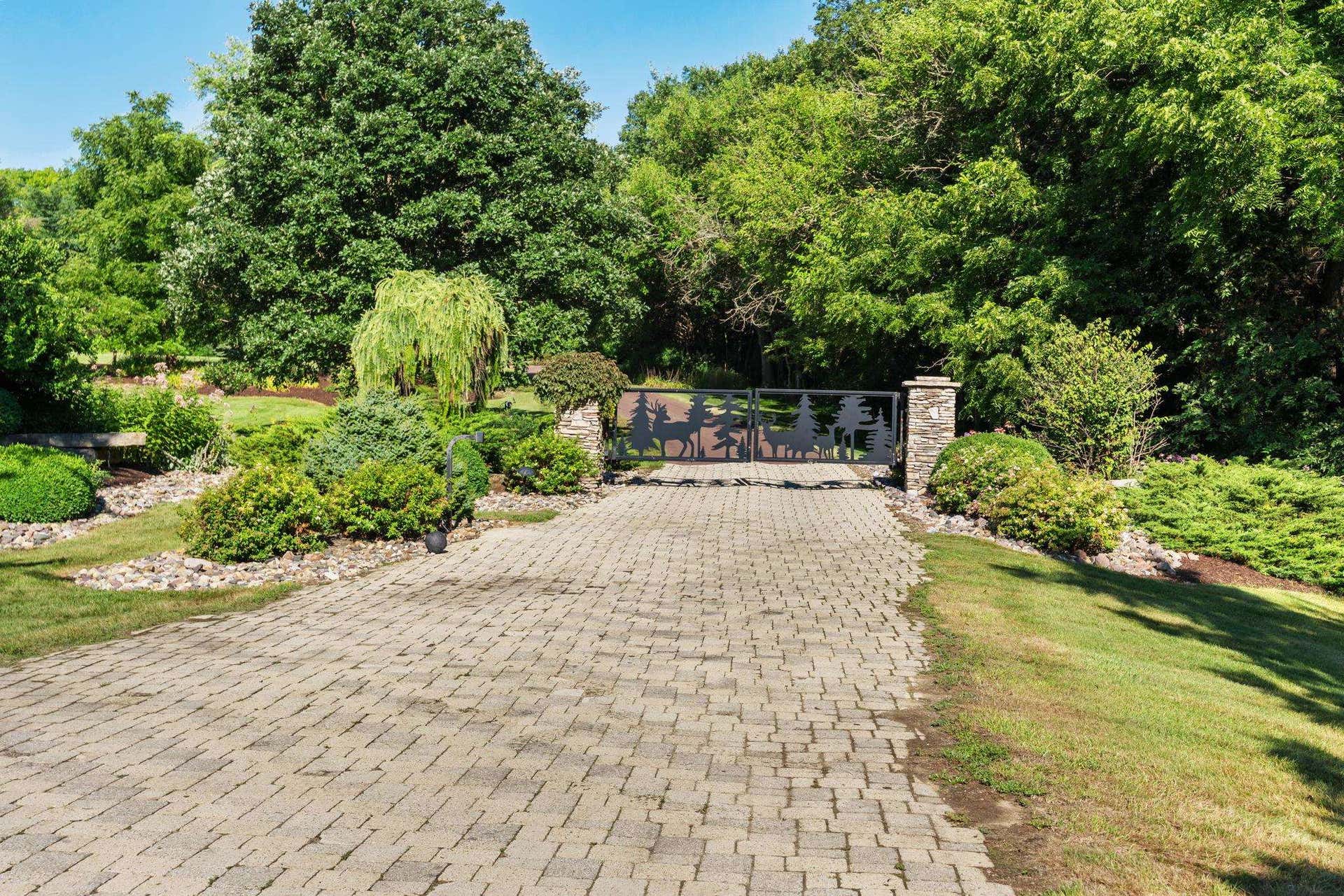 5750 County Road Z, Wyoming, WI 53588