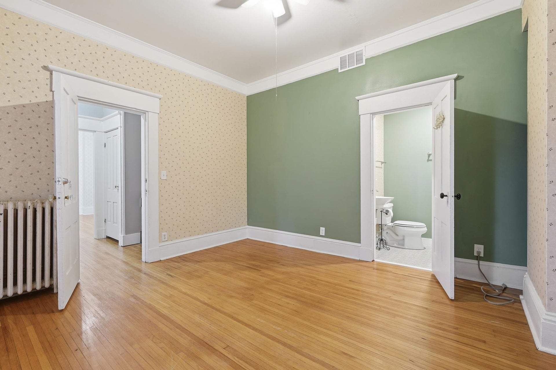 2200 W Memorial Drive, Janesville, WI 53548