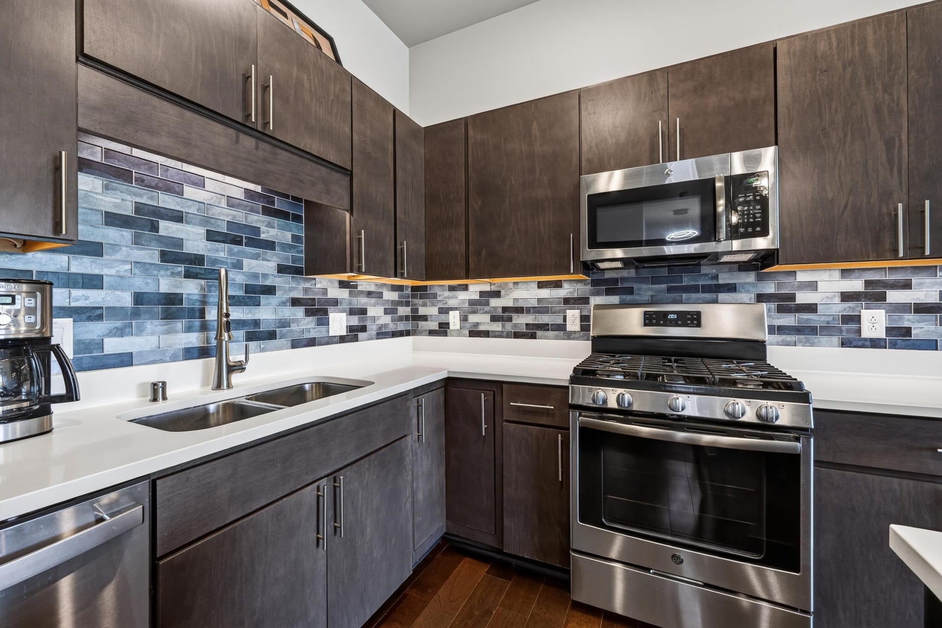 819 E Mifflin Street, #304, Madison, WI 53703