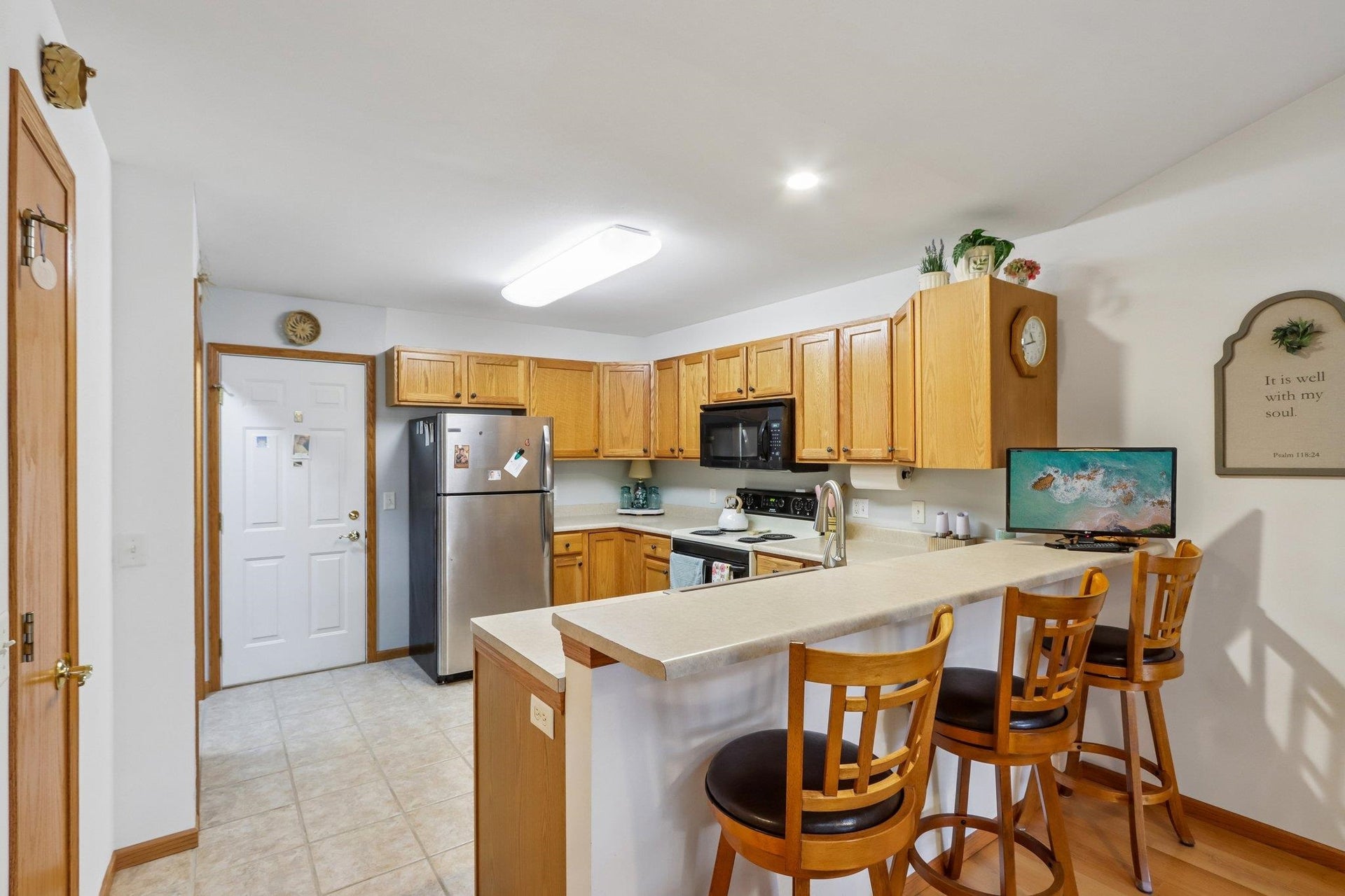 3056 Edmonton Drive, #3056, Sun Prairie, WI 53590