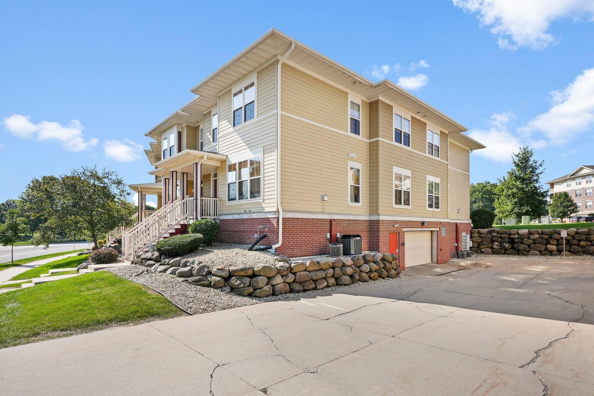 4002 Felland Road, Madison, WI 53718