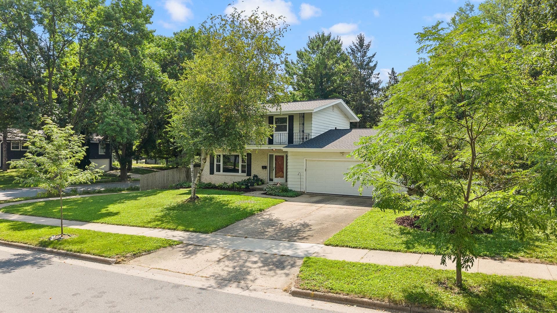 6501 Gettysburg Drive, Madison, WI 53705