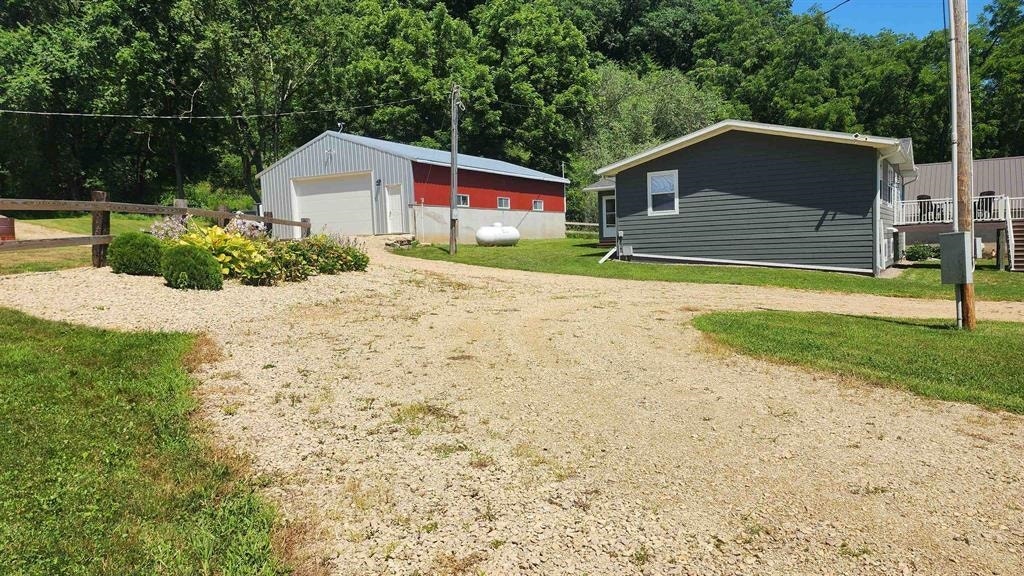 41180 Sleepy Valley Lane, Marietta, WI 53805