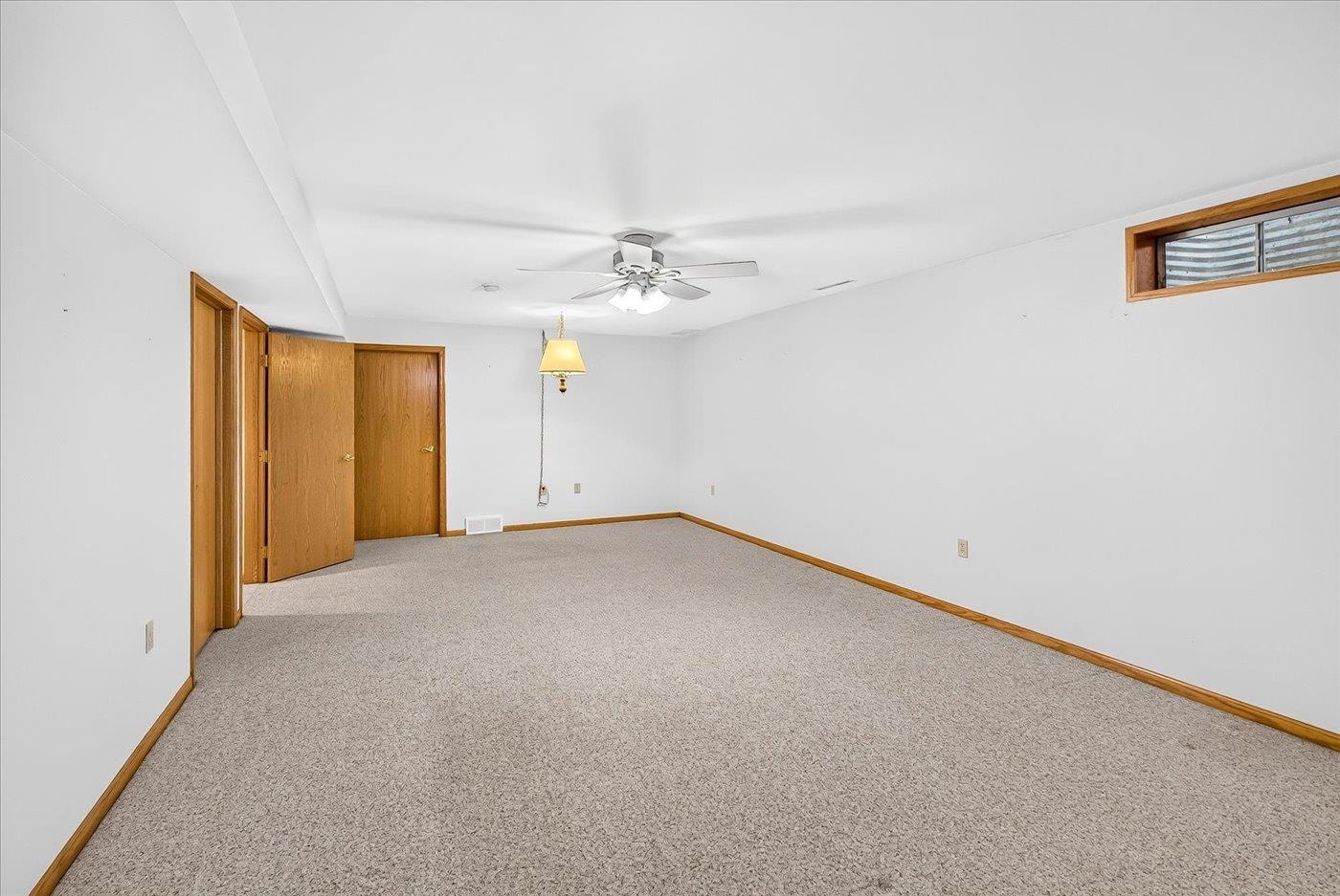 6 Village Homes Drive, Waunakee, WI 53597