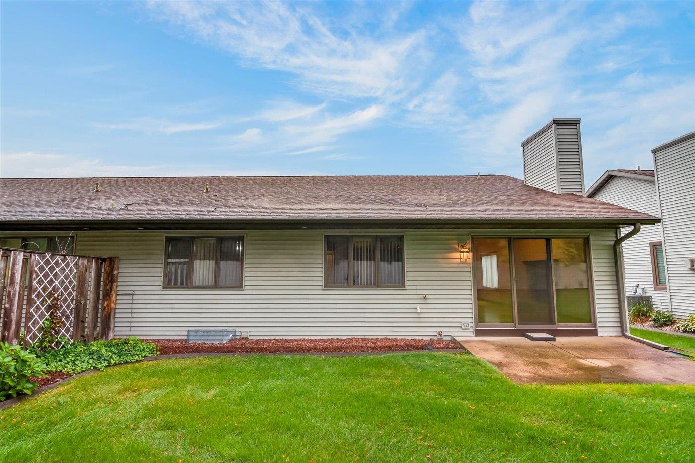 6 Village Homes Drive, Waunakee, WI 53597