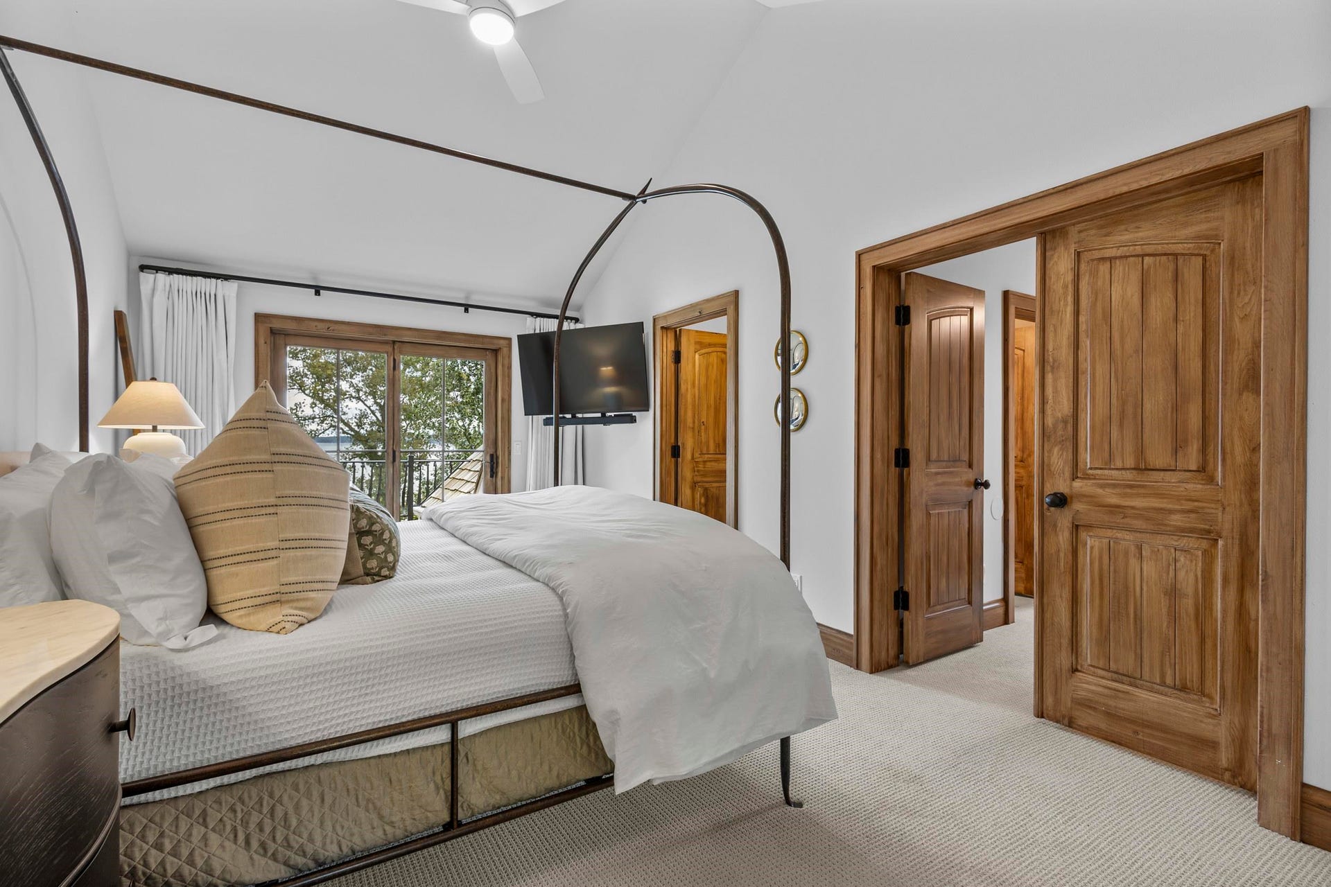 N4550 N Lill Avenue, Green Lake, WI 54941