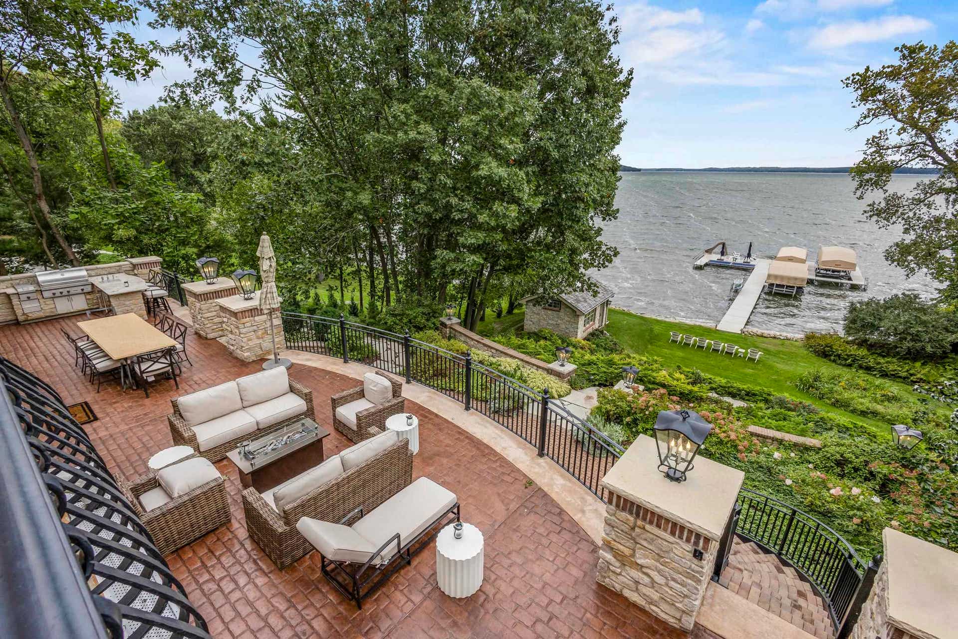 N4550 N Lill Avenue, Green Lake, WI 54941