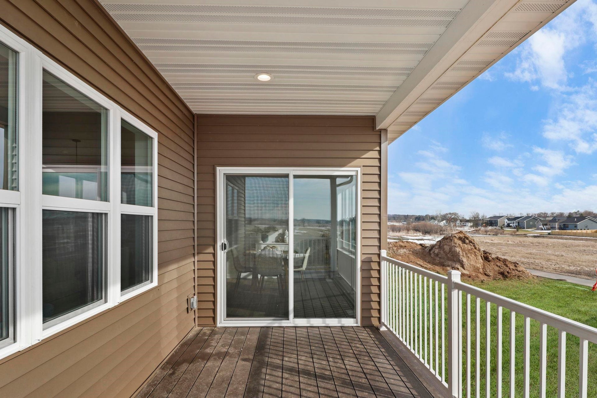 257 Hawks View Drive, Albion, WI 53534