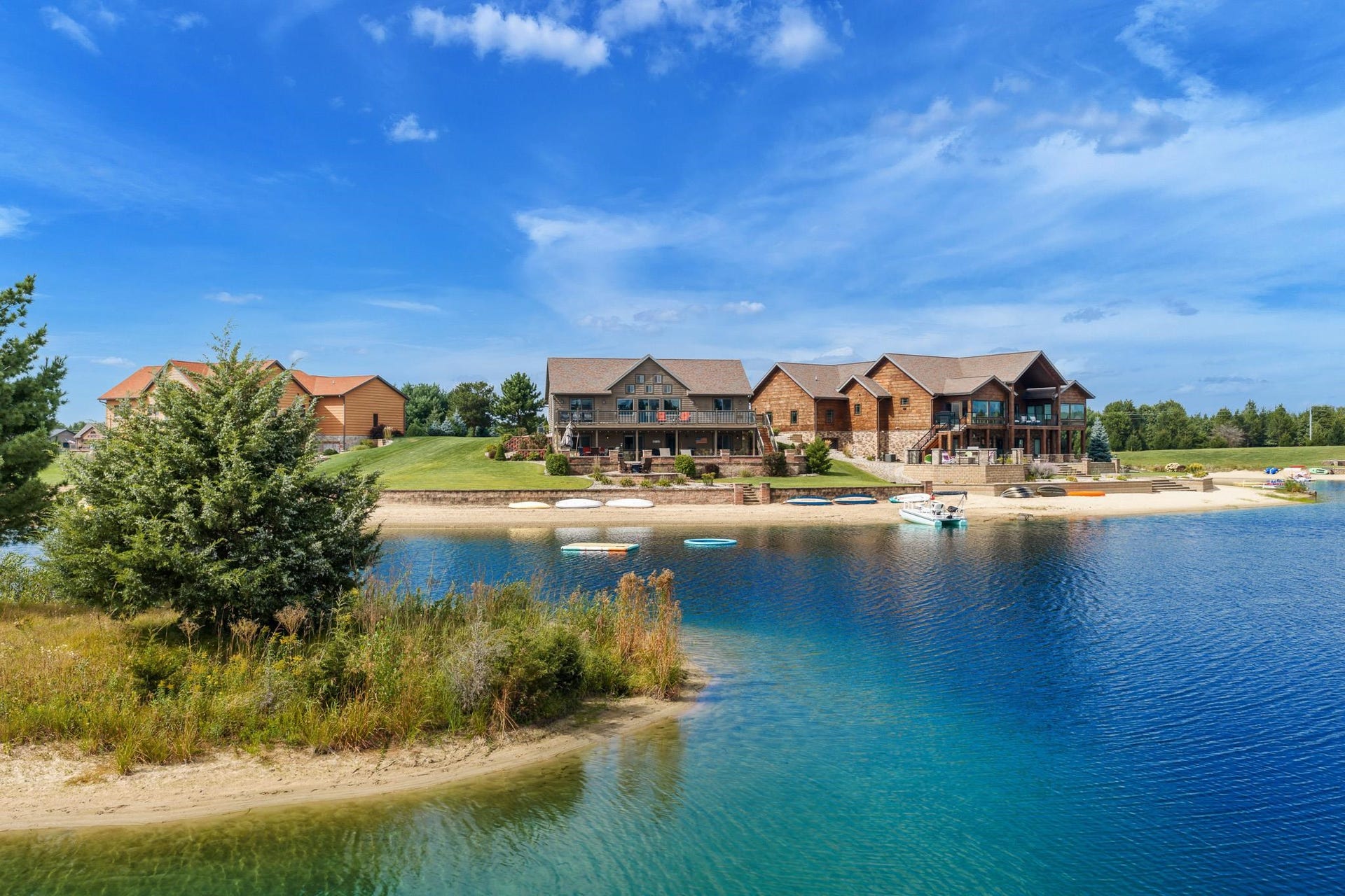 N8474 White Sand Court, Germantown, WI 53950
