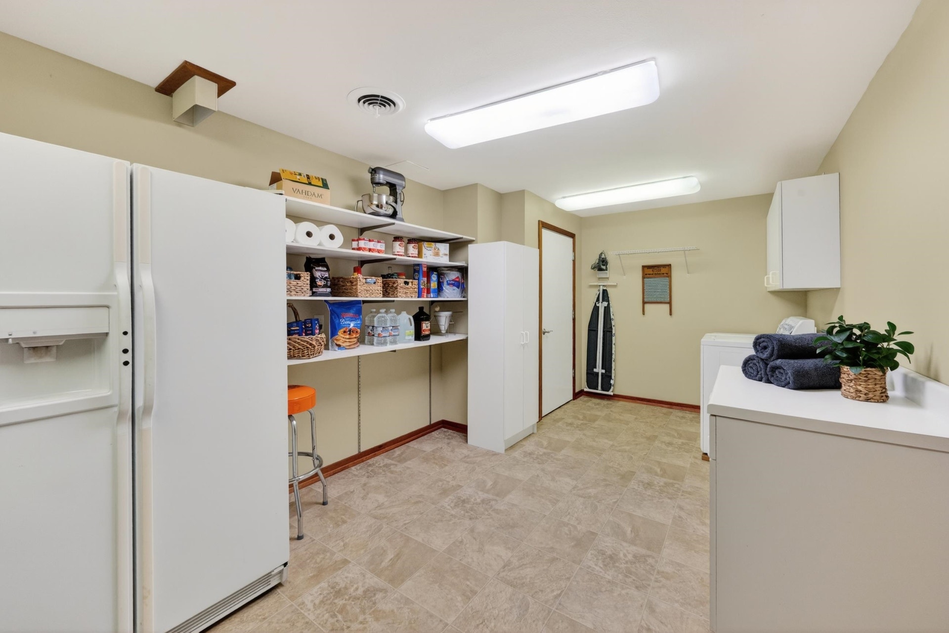 106 Aspen Glen Drive, Wyoming, WI 53588
