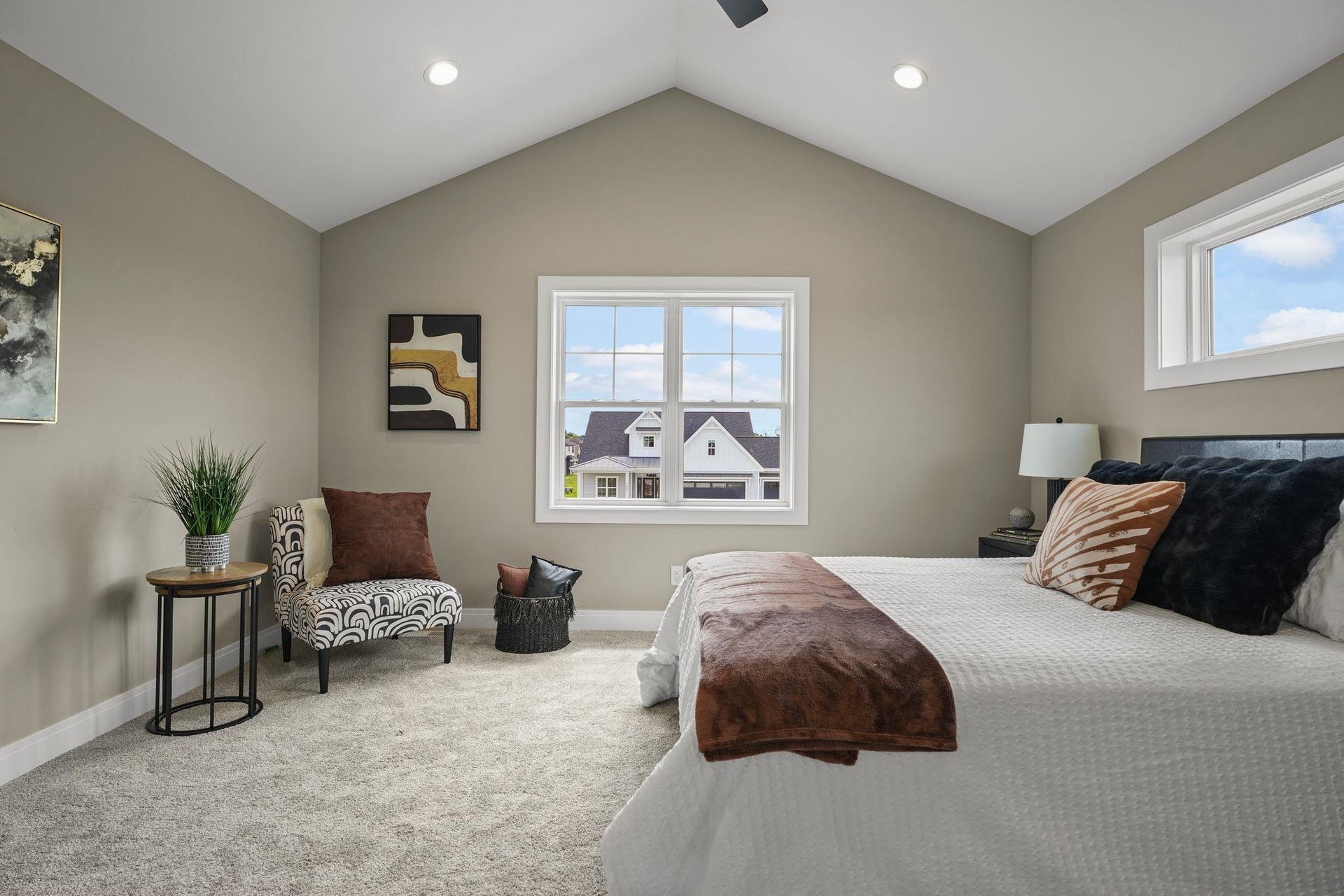 1422 Stonehaven Drive, Sun Prairie, WI 53590
