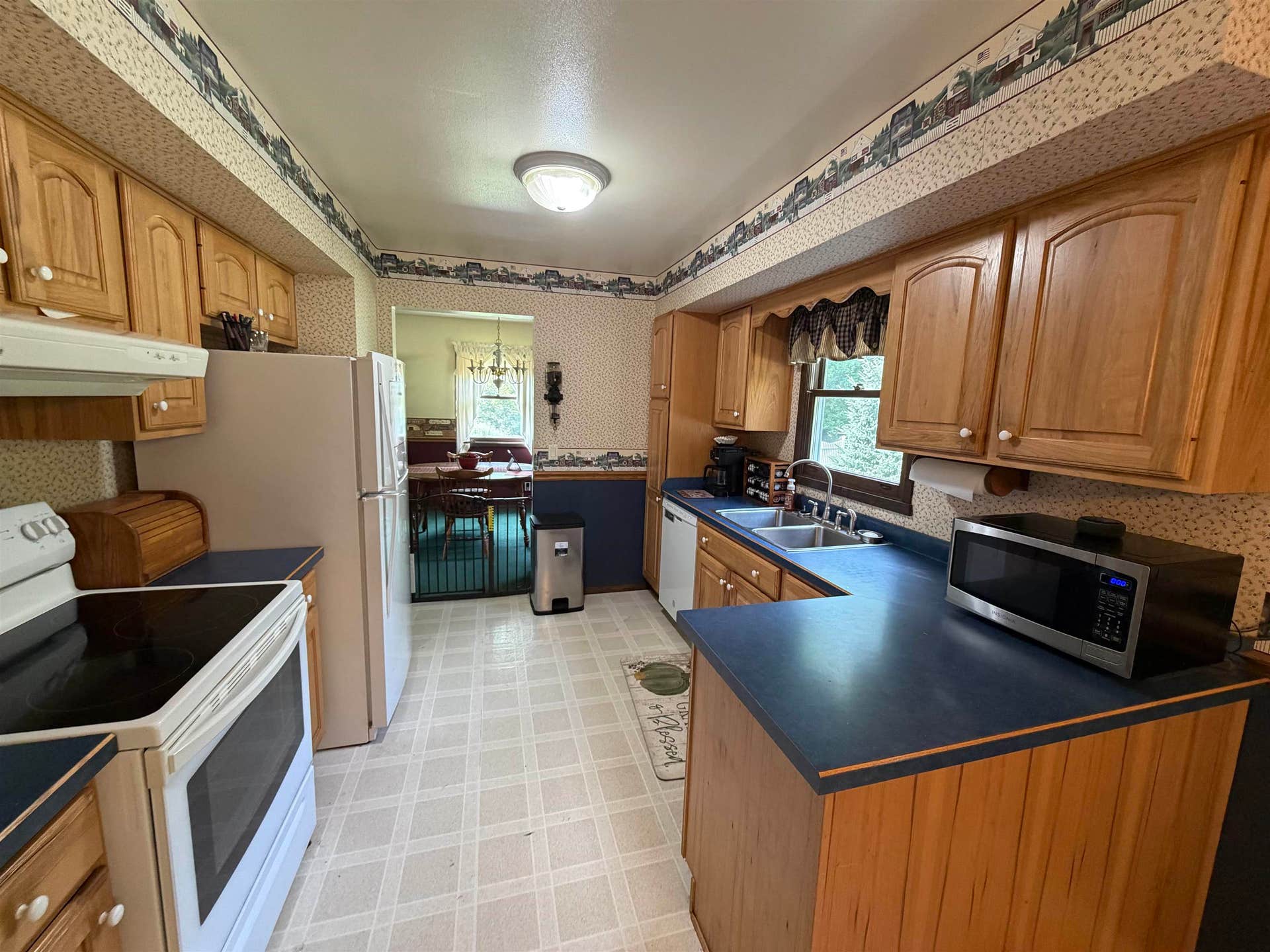 14 Eldon Court, Madison, WI 53716