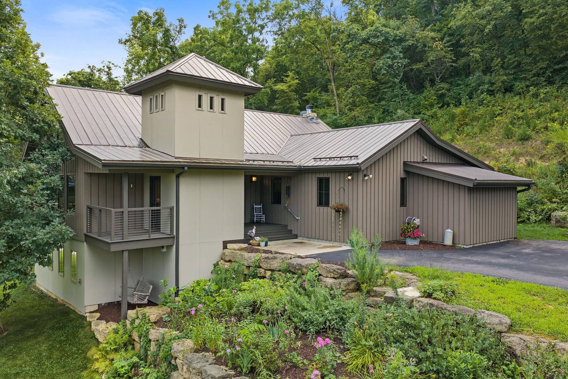 S11557 Butternut Road, Spring Green, WI 53588