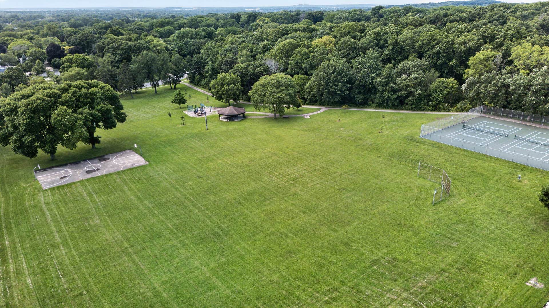514 Valley Road, Madison, WI 53714