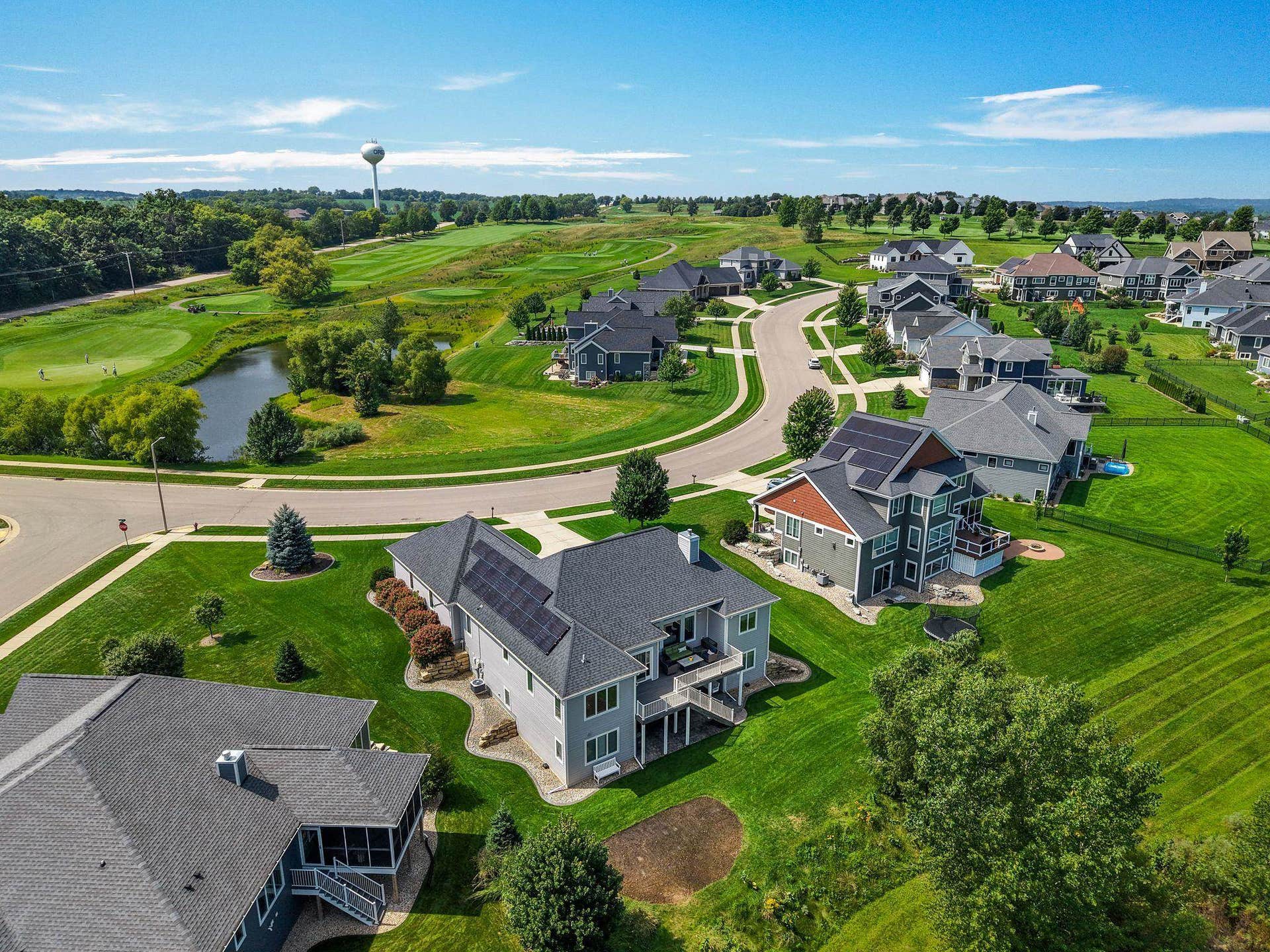 1098 Brynhill Drive, Oregon, WI 53575