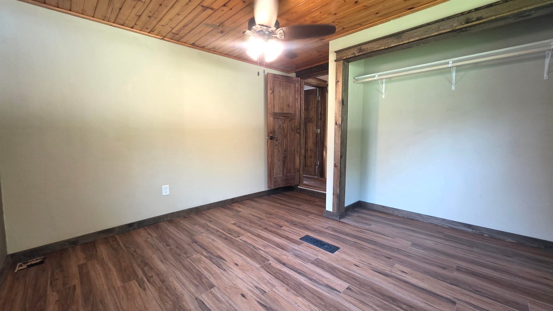 18369 Highway 78, Argyle, WI 53516