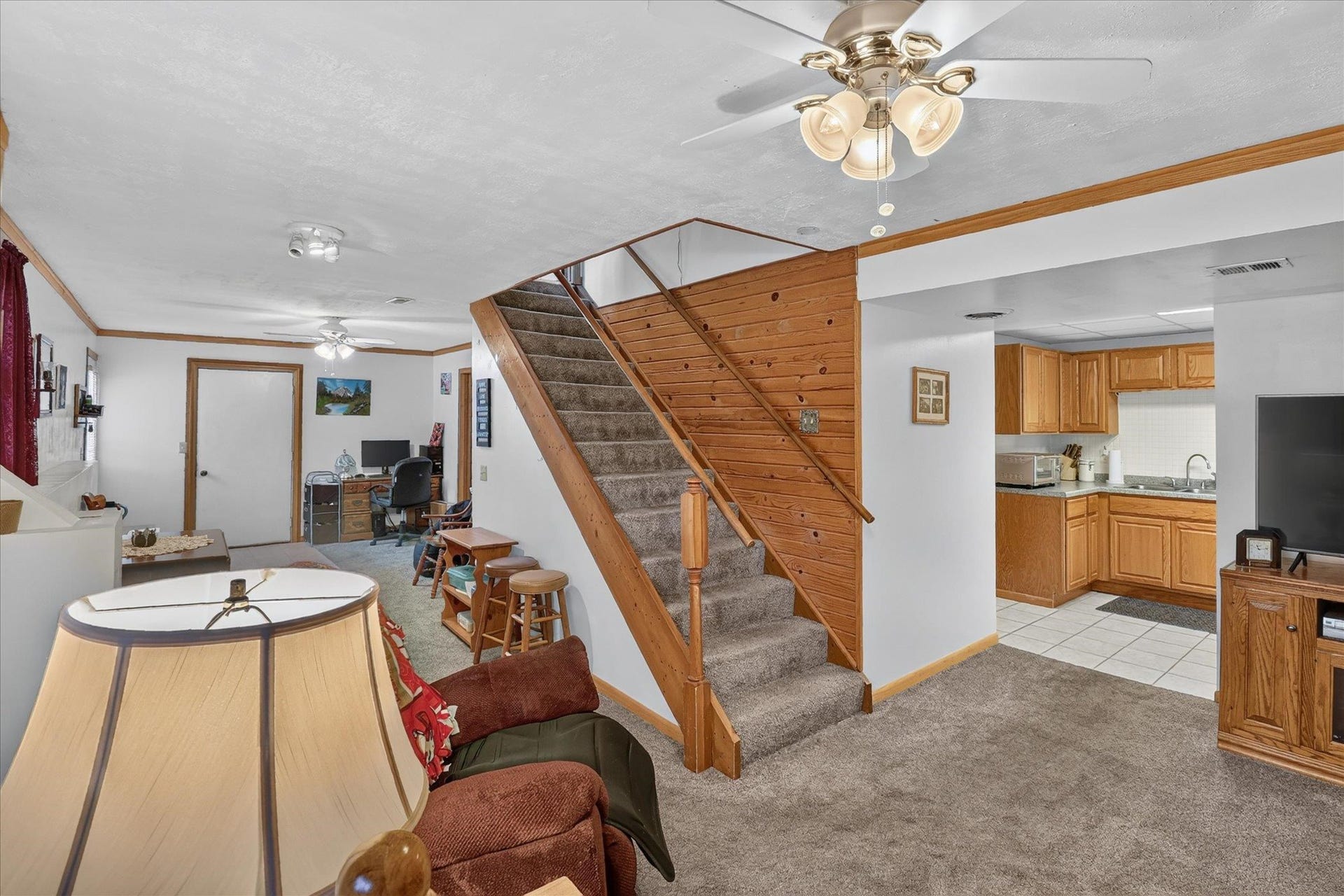 N8018 County Road J, York, WI 53574