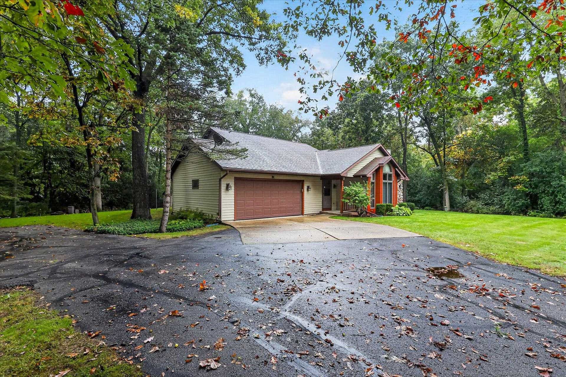 5316 N Cypress Drive, Harmony, WI 53563