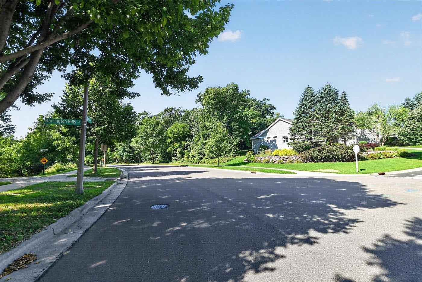 3083 Barrington Hills Court, Fitchburg, WI 53711