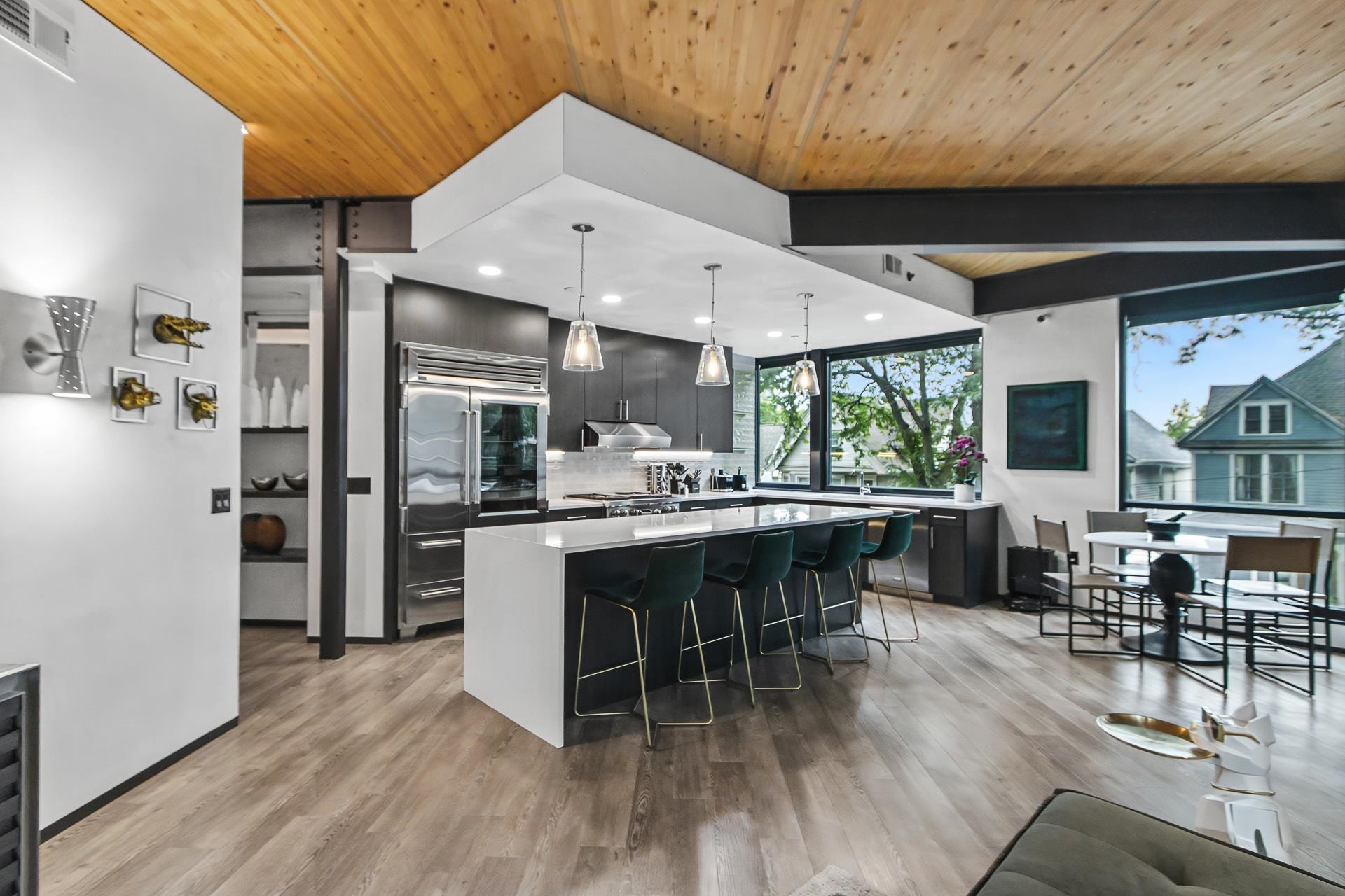 211 S Henry Street, #201, Madison, WI 53703