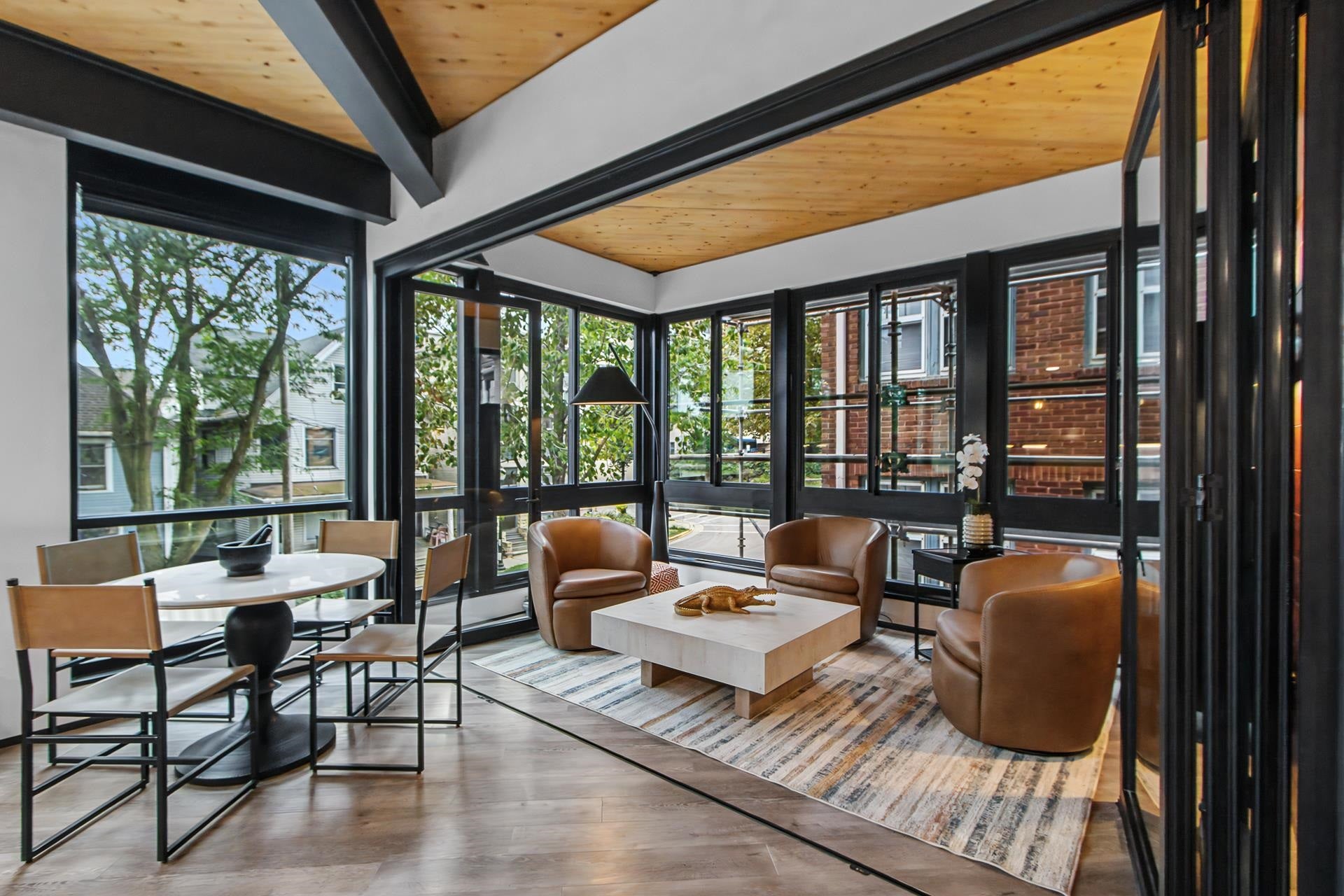 211 S Henry Street, #201, Madison, WI 53703