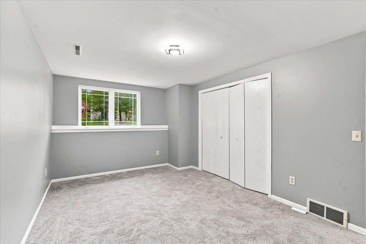 844 Dunn Avenue, Oregon, WI 53575