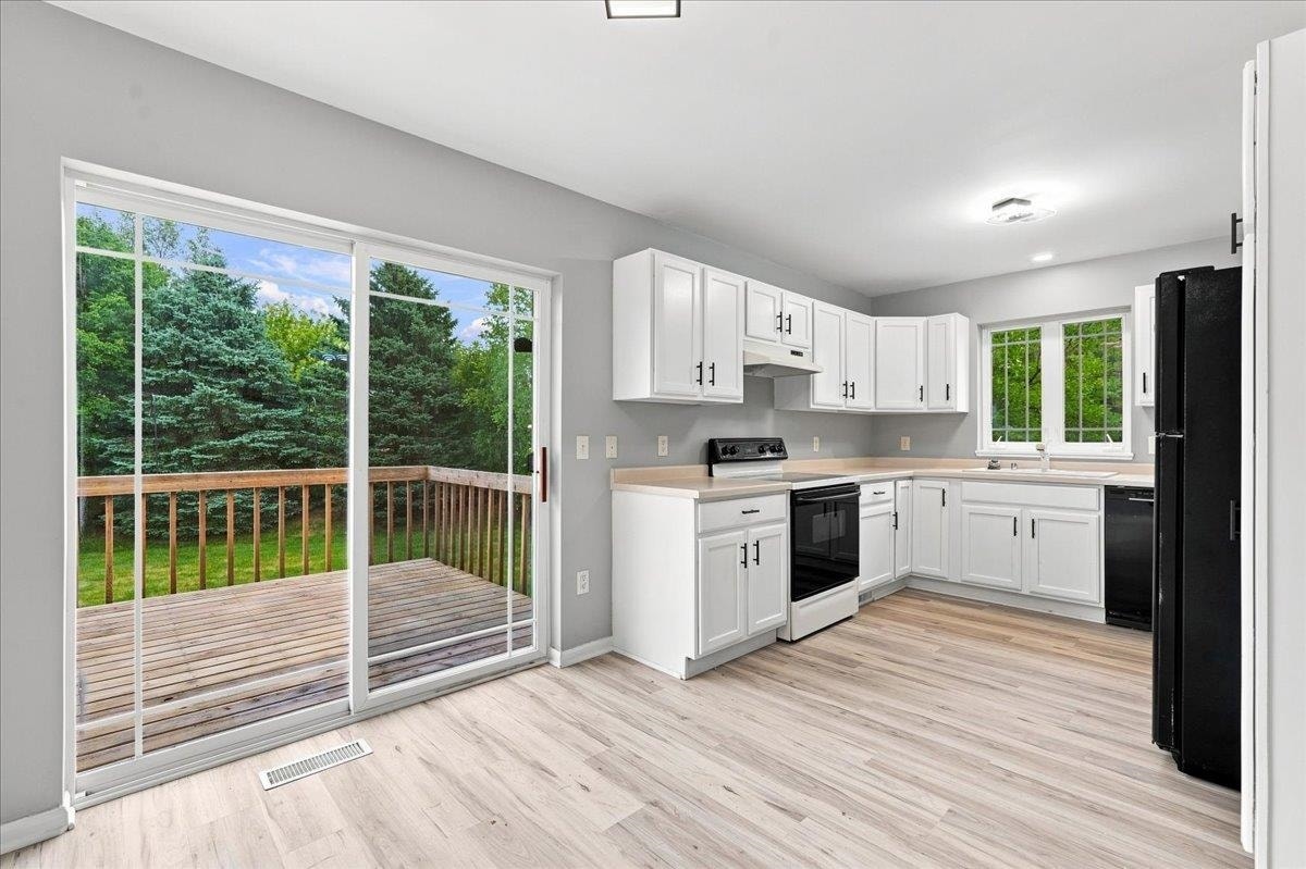 844 Dunn Avenue, Oregon, WI 53575