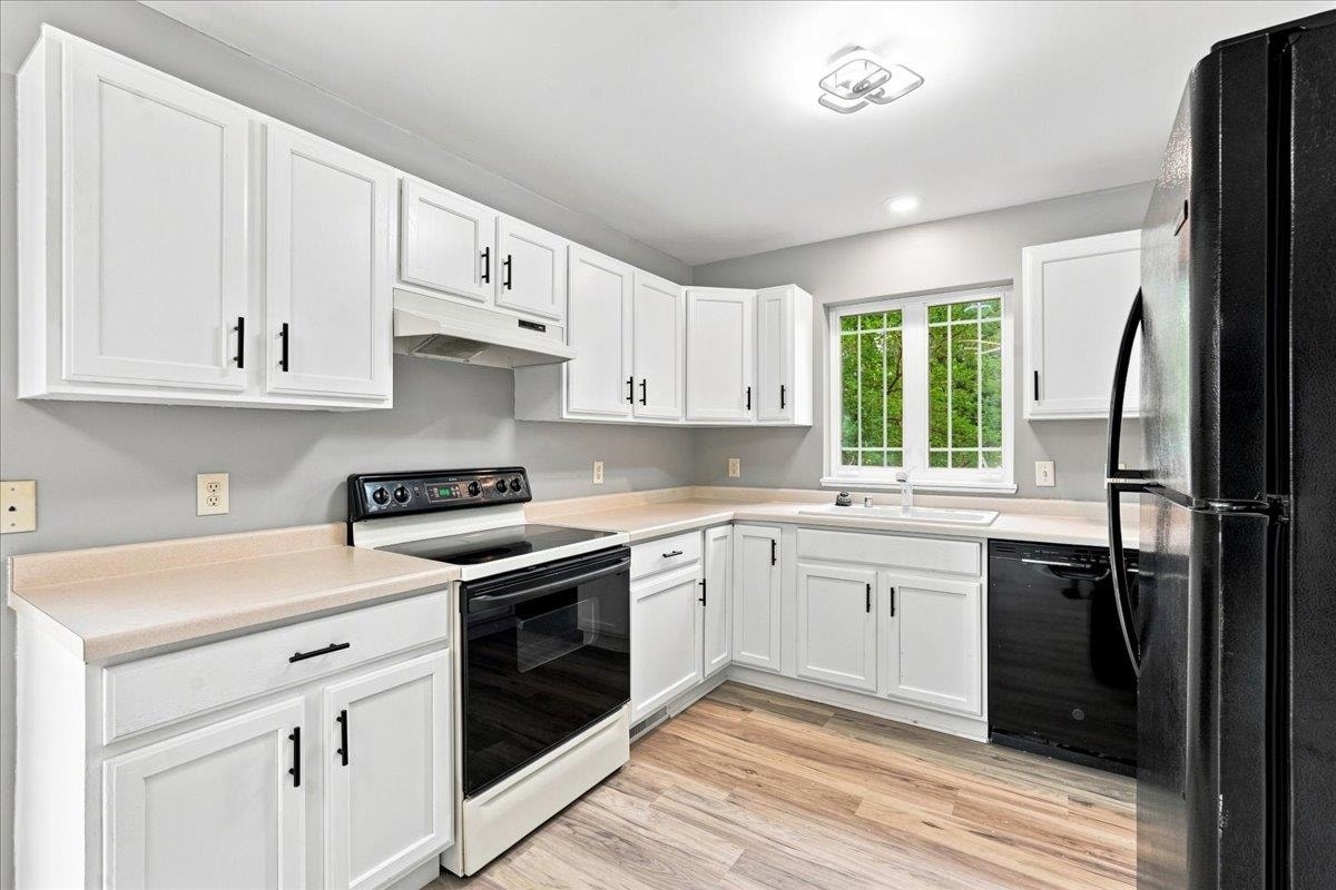 844 Dunn Avenue, Oregon, WI 53575