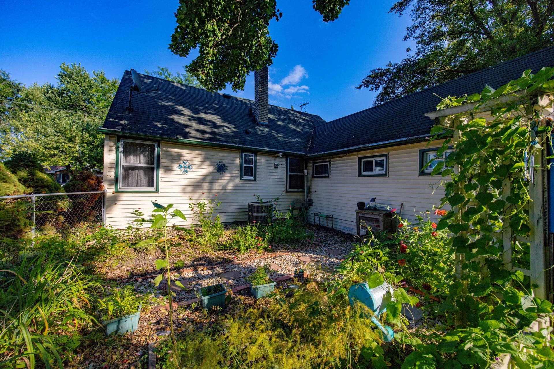 513 N High Street, Fort Atkinson, WI 53538