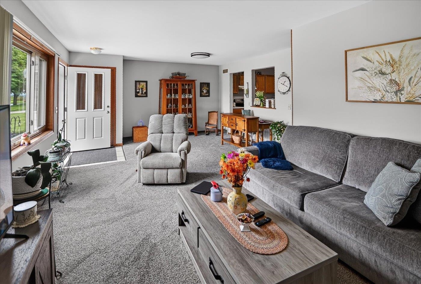 1909 Fox Run, Mount Horeb, WI 53572