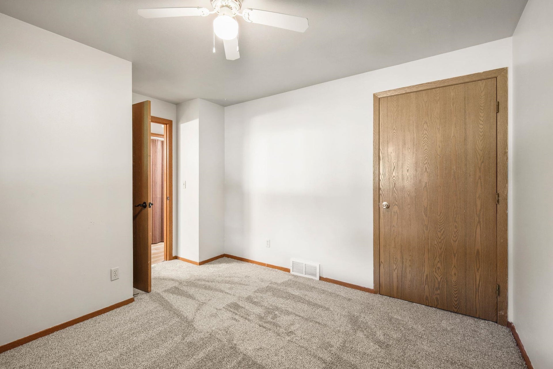 718 Bickley Court, Stoughton, WI 53589