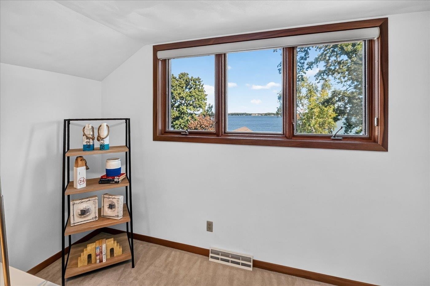 3022 Waubesa Avenue, Dunn, WI 53711