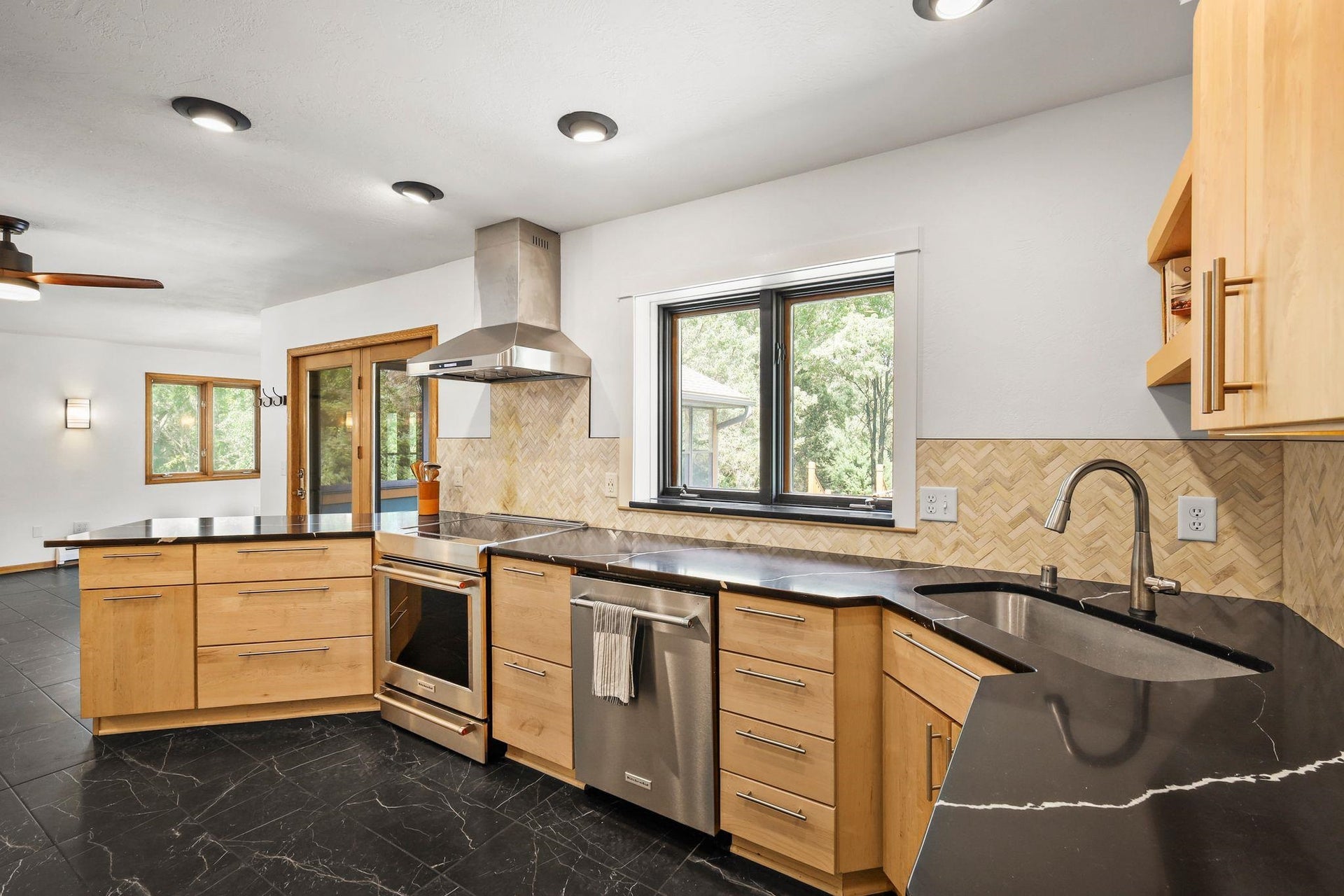 3470 Leflore Court, Middleton, WI 53593